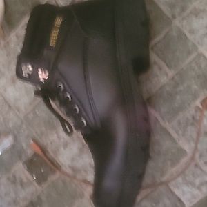 NEW Steel toe men's work boots OBO